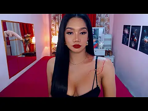 UrScreenGoddess online show from July 7, 6:47 am