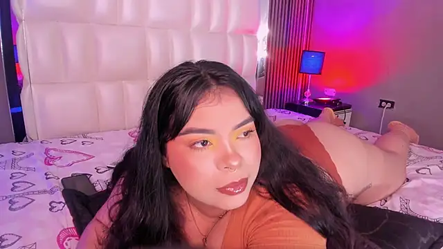 xCharlotte 20 online show from March 17, 8:57 pm