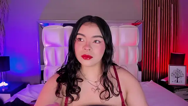 xCharlotte 20 online show from March 9, 8:56 pm