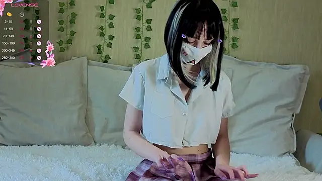 LunaNyan online show from March 19, 9:46 am