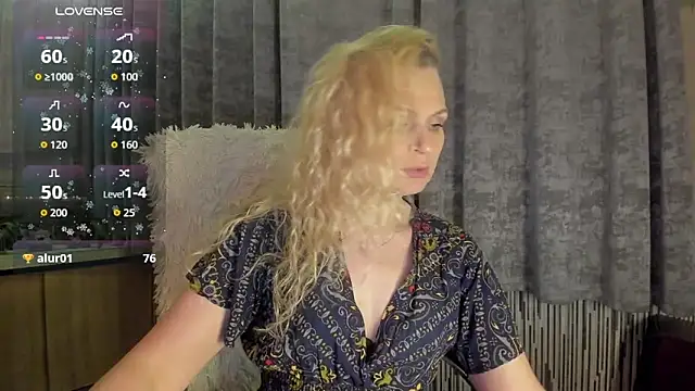 LanaLight x online show from May 15, 10:56 pm