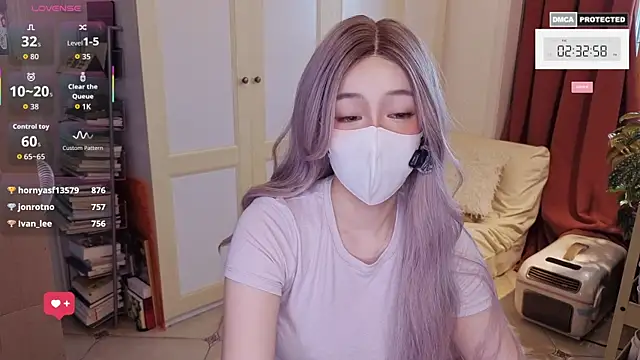 nayomi 34f online show from July 28, 6:33 am