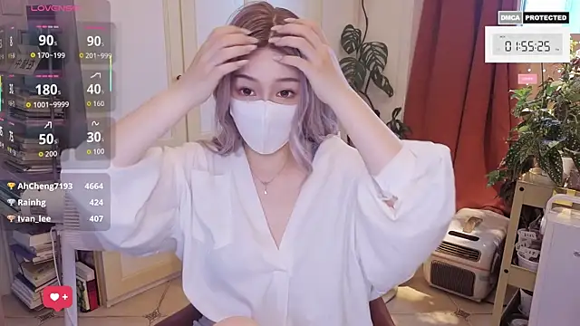nayomi 34f online show from July 6, 5:56 am