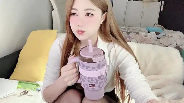 CCmakelong online show from February 10, 7:33 am