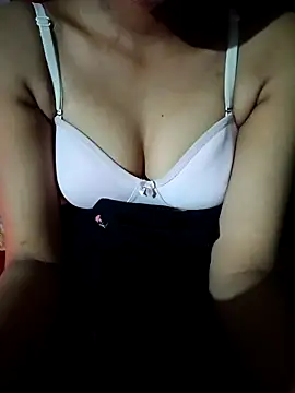 Shruti Sarma online show from December 14, 3:29 pm