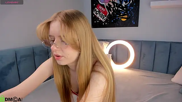 Victori Fox online show from May 3, 12:03 am