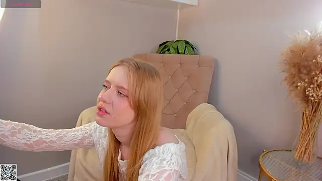 Victori Fox online show from April 30, 12:05 am
