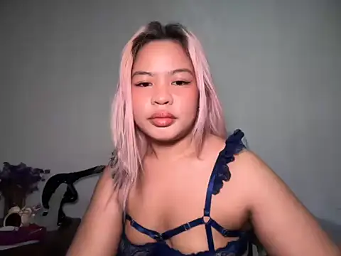 Tina Slick online show from May 11, 11:12 am