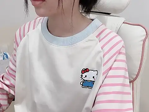 Yuyu-baobei online show from July 30, 2:51 pm