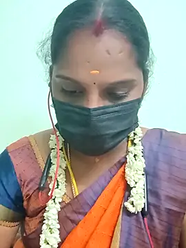 Tamil Pallavi online show from February 18, 4:44 am