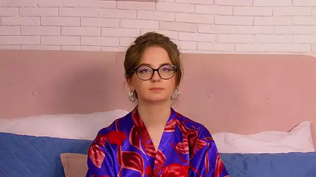 MoliLevran online show from January 15, 9:43 pm