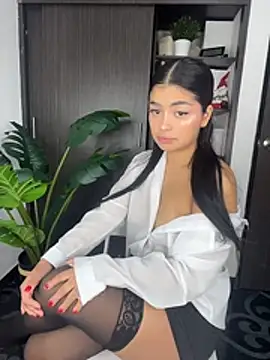 EvaBlazeXXX online show from December 19, 1:58 pm