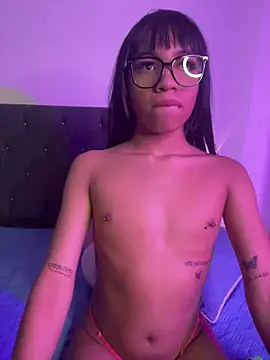 Baby-Angel777 online show from July 19, 6:48 am