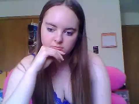 CallmeVenuss online show from March 29, 6:18 pm