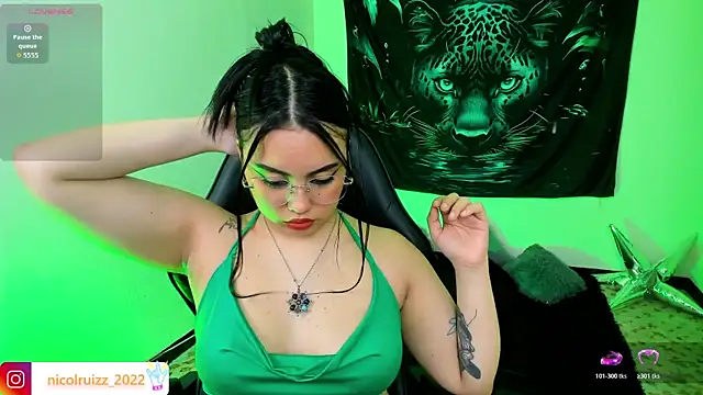Nicolle Ruizz online show from June 30, 7:24 pm