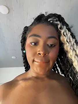 Cynthia es online show from July 6, 4:09 pm