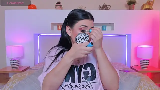 AnikaRomanoff  online show from February 9, 11:56 am