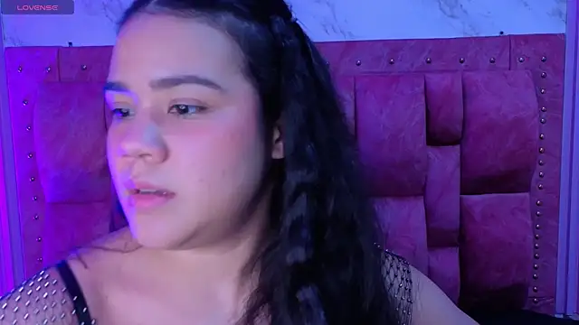 ValeryMorales online show from March 6, 8:59 pm