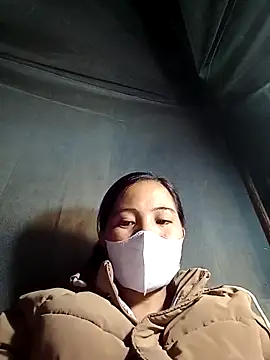 felicity chloe online show from March 17, 2:10 pm