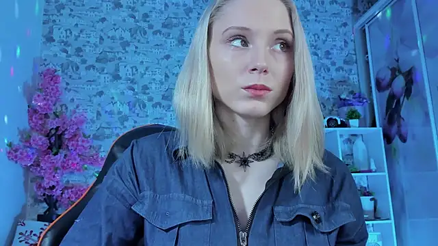 Gina Gina love online show from April 22, 12:51 am