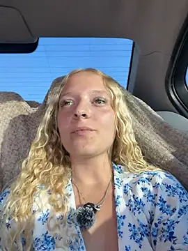 Sophie cute06 online show from August 6, 3:19 pm
