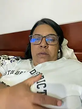 Carameloswing1 online show from January 18, 10:50 pm