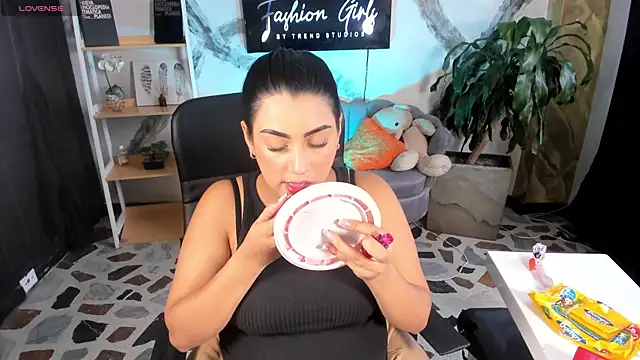 melodysnow  online show from December 19, 9:51 pm