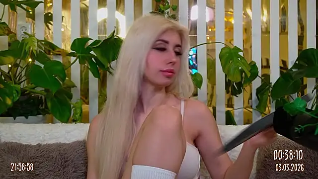 FlowweerGirl online show from March 3, 6:58 pm