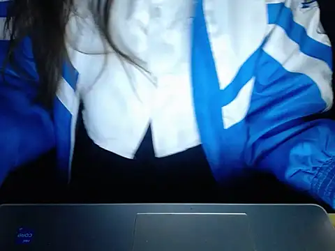 maian love online show from March 11, 8:00 pm