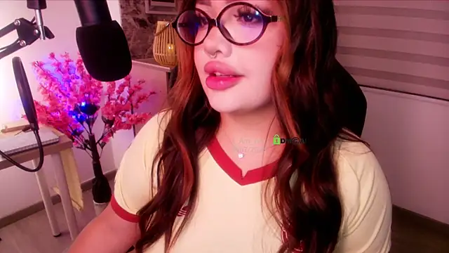 asheryn online show from July 8, 1:52 am
