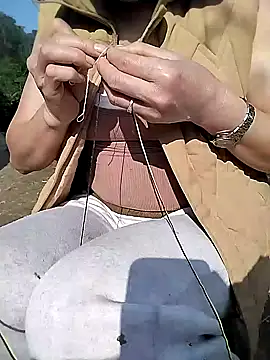 muutoo online show from January 12, 2:39 am