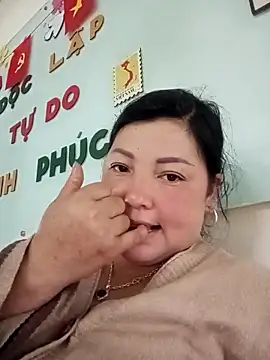 sary-hot2x online show from April 27, 11:02 pm