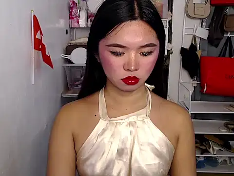 voganmarie online show from June 28, 1:28 pm