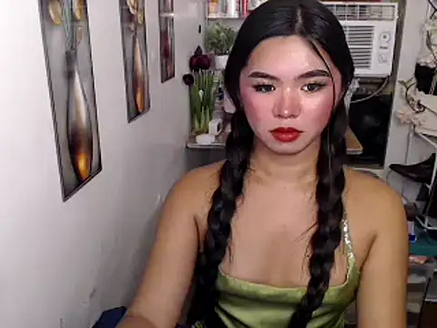 voganmarie online show from July 28, 3:21 pm