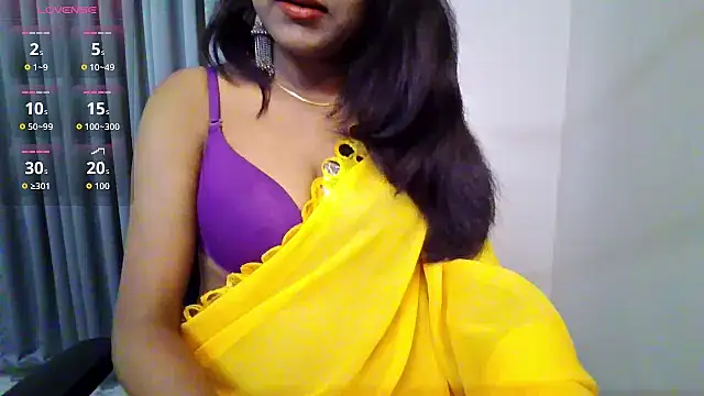 Spit queenC for you online show from February 12, 9:44 am