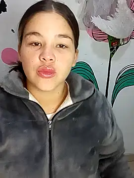 RosieCheeks- online show from December 5, 11:33 am