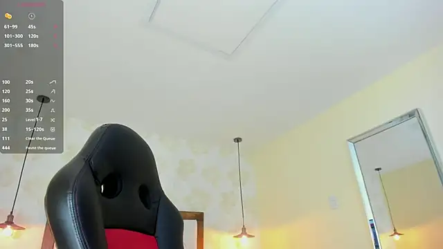 VENUSGREYS1 online show from July 10, 12:49 pm