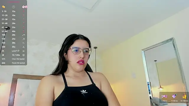 VENUSGREYS1 online show from July 7, 12:19 pm