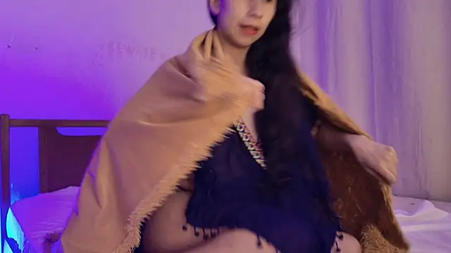 MoonLipsON- online show from July 3, 3:23 am