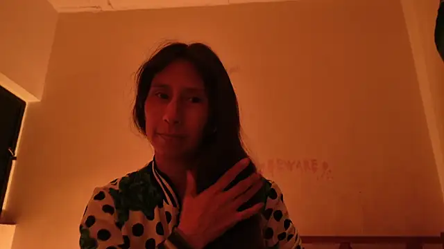 MoonLipsON- online show from June 20, 4:16 am