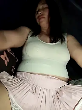 lux-angel online show from December 17, 8:02 pm