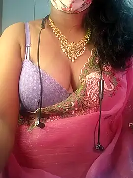 Preeti345 online show from July 6, 8:52 am
