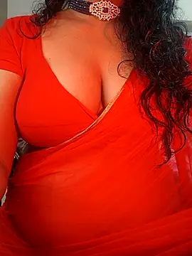 Preeti345 online show from June 26, 6:47 am