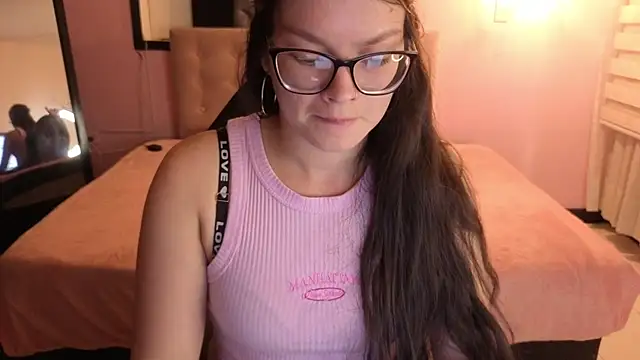 Sara valderrama  online show from July 24, 4:49 pm