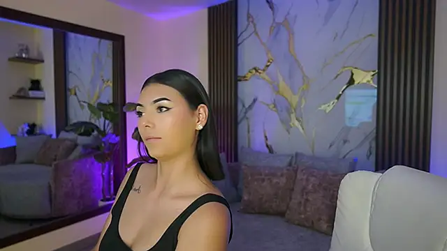 LiaWheeler online show from January 9, 7:40 pm