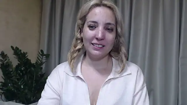 sweetpussy online show from November 15, 7:48 pm