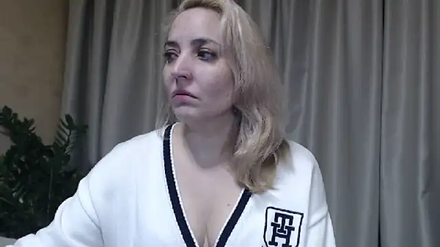 sweetpussy online show from November 27, 3:26 pm