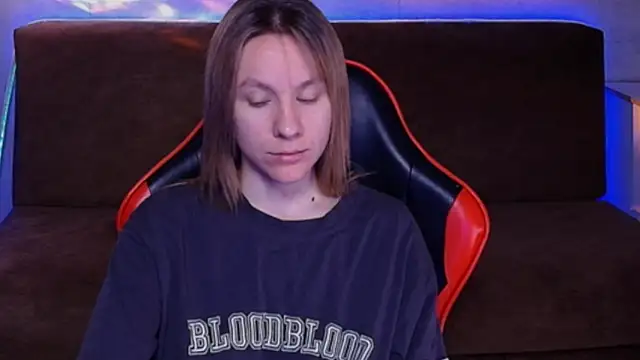 MiaBun1 online show from June 14, 3:08 am