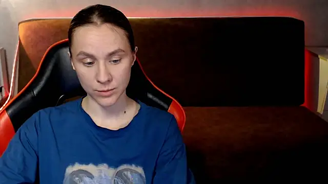 MiaBun1 online show from June 12, 9:28 am