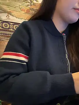 lilly dang online show from January 17, 1:51 pm